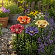 Carica l'immagine nel visualizzatore di Gallery, Fiori di coccinella fatti a mano – Abbeveratoi in ceramica resistenti alle intemperie, set da 4