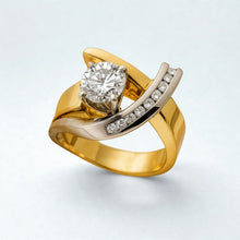 Carica l'immagine nel visualizzatore di Gallery, Anello vintage - Oro, argento con brillantezza di zirconi
