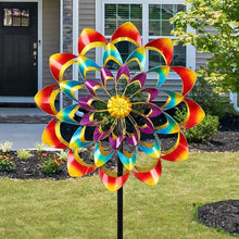 Carica l'immagine nel visualizzatore di Gallery, Girandola artigianale "Fiori magici"
