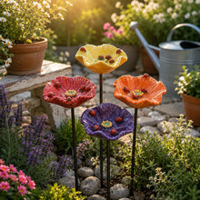 Carica l'immagine nel visualizzatore di Gallery, Abbeveratoi in ceramica con fiori di coccinella
